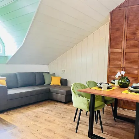 Apartment Lenastay I Altstadt-2z-wohnung I Parkplatz