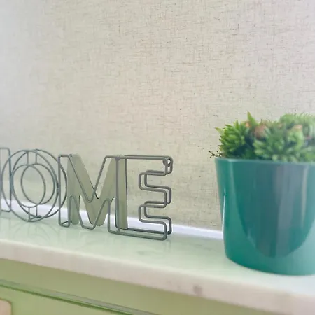 Appartement Lenastay I Mit Parkplatz & High-speed-wlan Zentrum *