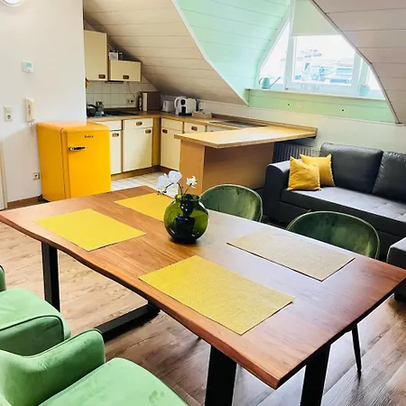Lenastay I Altstadt-2z-wohnung I Parkplatz Apartment *