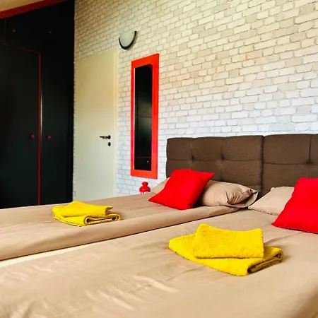 Apartment Lenastay I Altstadt-2z-wohnung I Parkplatz *